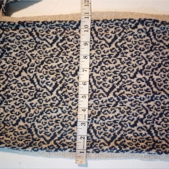 Juicy couture modal and wool rectangles scarf - Picture 6 of 10